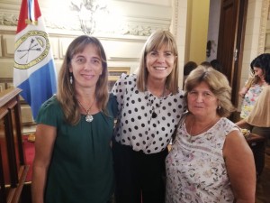 Gabriela Corsano y María Rosa Galli, junto a la vicegobernadora Alejandra Rodenas